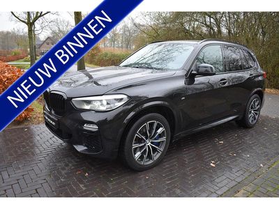 Zwart Occasion 2021 BMW X5 Executive SUV | € 52.980 (Eerlijke prijs)