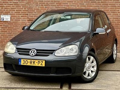 Occasion VW Golf IV Sportline 116 PK (85 kW) 2005 Blauw Hatchback