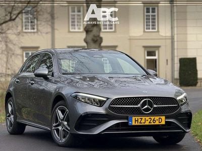Grijs Gebruikt 2024 Mercedes A250 AMG line Hatchback | € 33.500 (Goede deal)