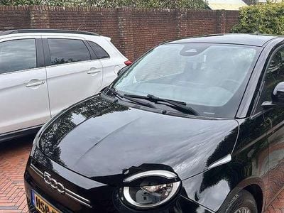 Zwart Occasion 2021 Fiat 500e Icon Hatchback | € 13.500 (Super prijs)