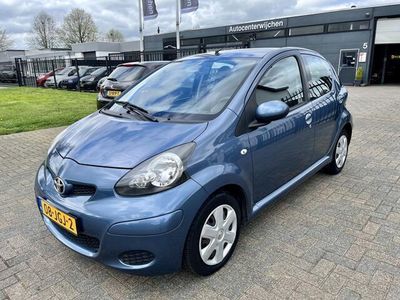 tweedehands Toyota Aygo 1.0-12V - Airco - 5Drs - Weinig km's