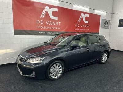 Grijs Gebruikt 2011 Lexus CT200h Luxury Line Hatchback | € 13.950 (Duur)