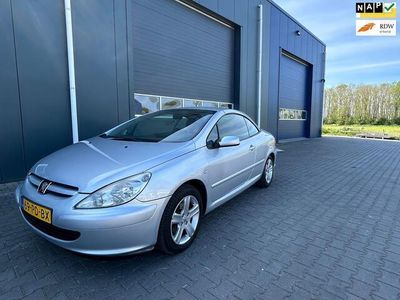 tweedehands Peugeot 307 CC 2.0-16V Airco Cruise controle!!!