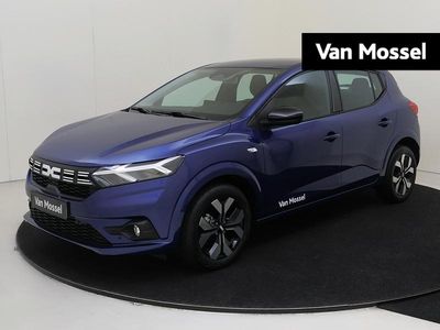 Blauw Gebruikt 2025 Dacia Sandero Journey Hatchback | € 23.935 (Duur)