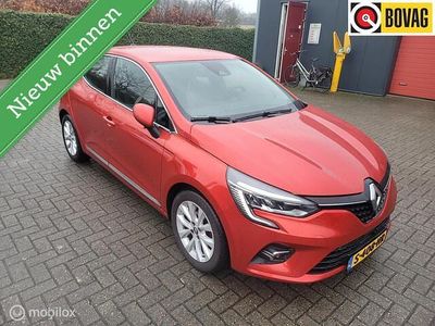 Rood Occasion 2020 Renault Clio V Intens Hatchback | € 13.450 (Eerlijke prijs)