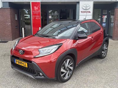 Rood Gebruikt 2022 Toyota Aygo X Envy SUV | € 18.999 (Eerlijke prijs)