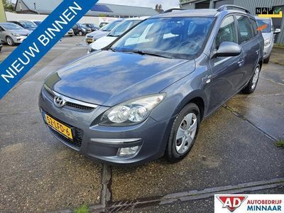 tweedehands Hyundai i30 CW 1.6i Dynamic