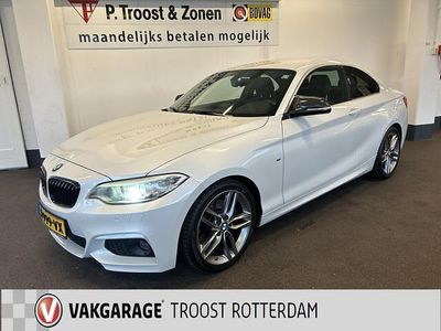 Wit Gebruikt 2015 BMW 228 Executive Coupé | € 17.700