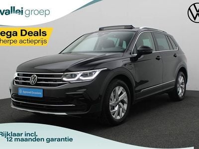 Zwart Gebruikt 2021 VW Tiguan Elegance SUV | € 29.900 (Goede deal)