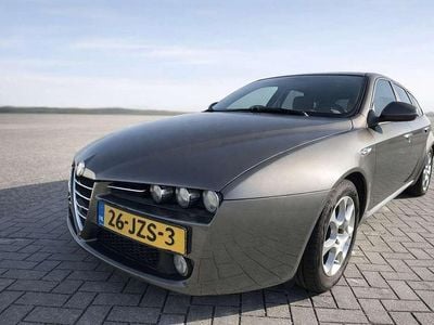 Occasion Alfa Romeo 159 Progression 140 PK (102 kW) 2009 Grijs Stationwagen