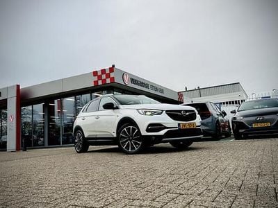 Wit Occasion 2021 Opel Grandland X Ultimate SUV | € 22.785 (Eerlijke prijs)