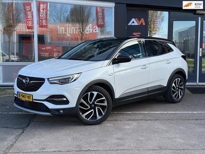Wit Occasion 2017 Opel Grandland X Ultimate SUV | € 14.950 (Iets duurder)