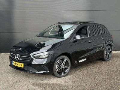 tweedehands Mercedes B250e Luxury | Panoramadak | Nightpakket | Achteruitri