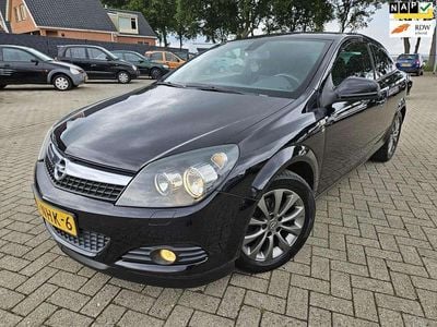 Opel Astra GTC
