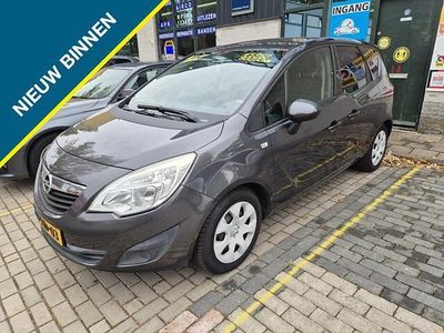 Grijs Occasion 2012 Opel Meriva Edition MPV | € 5.950 (Eerlijke prijs)
