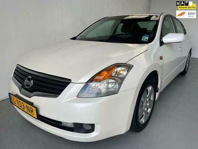 tweedehands Nissan Altima 2.5 V6 Automaat Keyless go Airco Cruise control