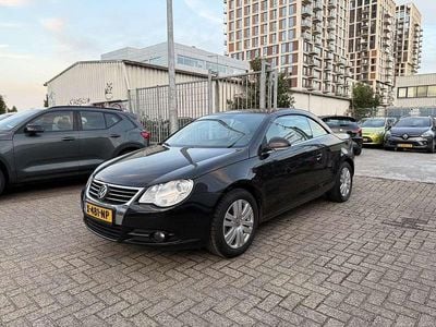 Zwart Gebruikt 2007 VW Eos Cabriolet | € 4.799 (Iets duurder)