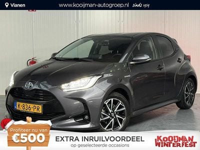 Grijs Gebruikt 2021 Toyota Yaris Hybrid Style Hatchback | € 21.950 (Eerlijke prijs)