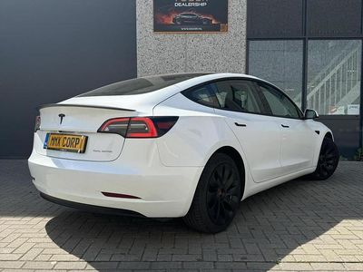 Wit Gebruikt 2022 Tesla Model 3 Long Range AWD Sedan | € 33.890 (Eerlijke prijs)