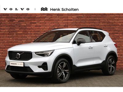 Blauw Gebruikt 2024 Volvo XC40 Plus SUV | € 41.750 (Eerlijke prijs)