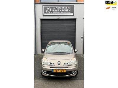 Occasion Renault Grand Modus Exception 101 PK (74 kW) 2010 Beige (metallic) MPV