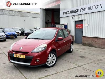Occasion Renault Clio II Dynamique 101 PK (74 kW) 2010 Rood Hatchback