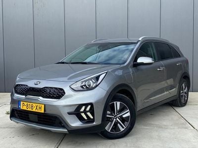 Grijs, metallic lak Gebruikt 2019 Kia Niro SUV | € 19.950 (Goede deal)