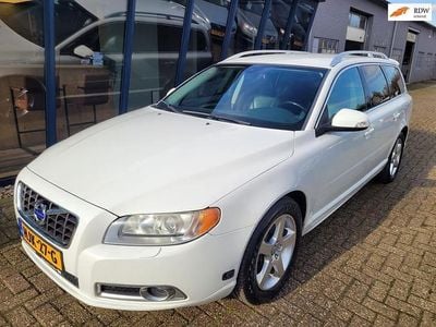 Occasion Volvo V70 Summum 230 PK (169 kW) 2009 Wit Stationwagen