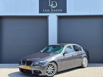 BMW 325