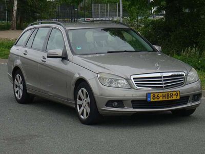 Mercedes C200