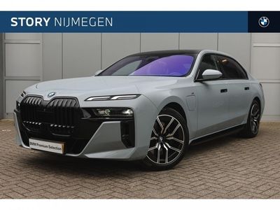 BMW 750e