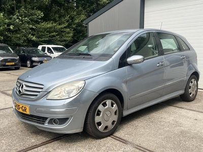 Mercedes B180