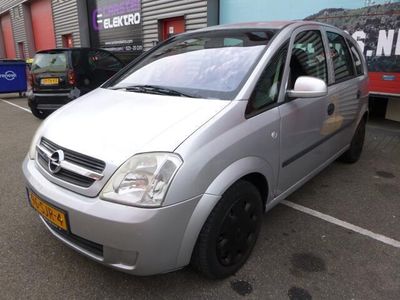 tweedehands Opel Meriva 1.6-16V ,alles elektrisch.5 persoons.