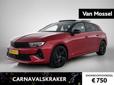 Rood Occasion 2024 Opel Astra GS Line Hatchback | € 29.900 (Eerlijke prijs)
