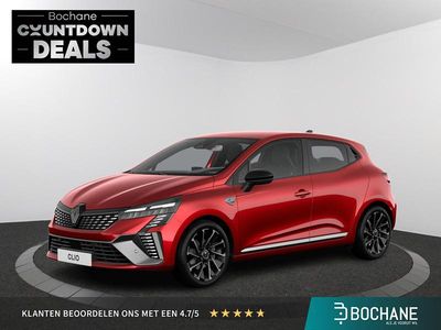 Rouge flamme Occasion 2024 Renault Clio V Esprit Alpine Hatchback | € 29.169 (Iets duurder)