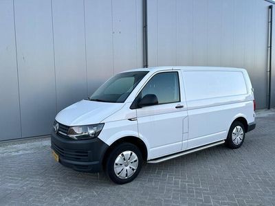 VW Transporter