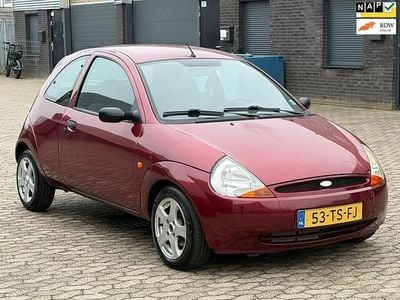 Rood Occasion 2007 Ford Ka Futura Hatchback | € 1.499 (Eerlijke prijs)