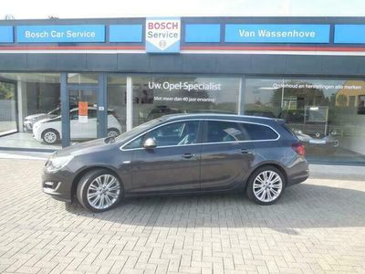 Grijs Gebruikt 2014 Opel Astra Stationwagen | € 11.878 (Duur)
