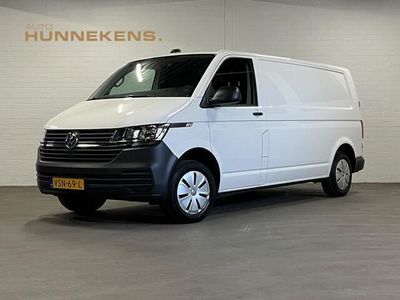 tweedehands VW Transporter 2.0 TDI L2H3 28 Trekhaak | DAB | Navigatie | Cruise c. | Airco