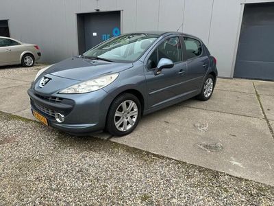 tweedehands Peugeot 207 1.6 VTi Look