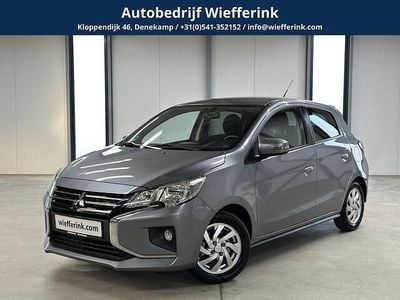 Grijs (metallic) Gebruikt 2021 Mitsubishi Space Star Hatchback | € 10.950 (Eerlijke prijs)