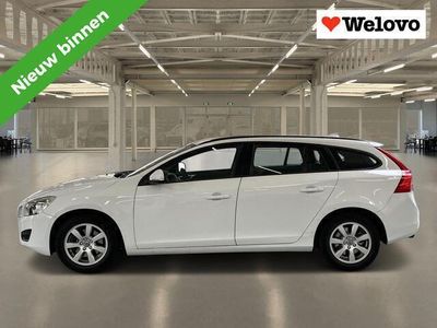 tweedehands Volvo V60 1.6 T3 Kinetic Prijs incl. BTW, dealer auto, garantie, rijklaar, verw. stoelen....