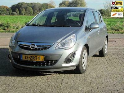 tweedehands Opel Corsa 1.2-16VEdition