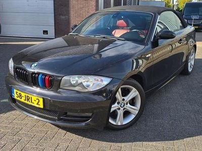 Zwart (metallic) Gebruikt 2009 BMW 120 Cabriolet Cabriolet | € 6.999 (Goede deal)