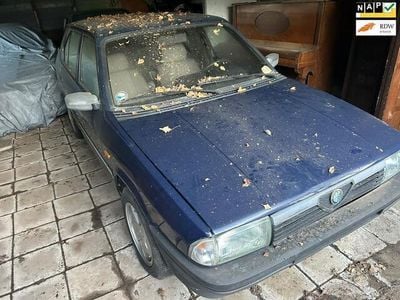 Blauw Gebruikt 1986 Alfa Romeo 33 Sedan | € 5.250