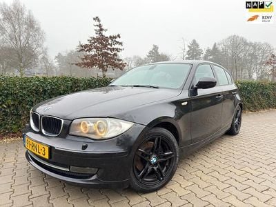 Occasion BMW 118 Efficient Dynamics 143 PK (105 kW) 2011 Zwart (metallic) Hatchback
