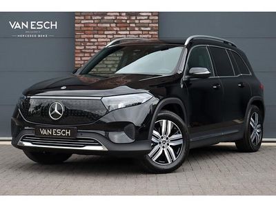 Mercedes EQB250+