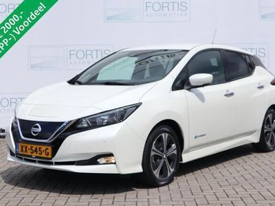 tweedehands Nissan Leaf N-Connecta 40 kWh NL-AUTO | BLINDSPOT | LAGE KM S