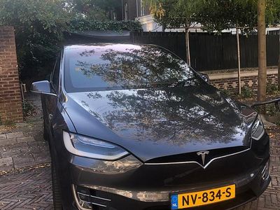Grijs Occasion 2017 Tesla Model X SUV | € 34.000 (Eerlijke prijs)