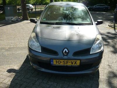 Renault Clio II